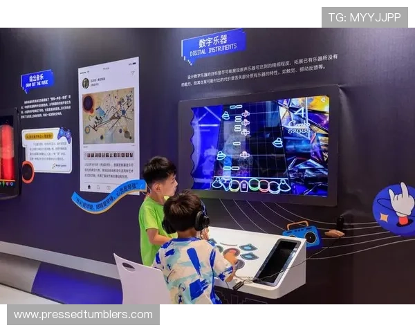 欧宝真人秀带你体验最真实的游戏互动乐趣，开启沉浸式娱乐新体验